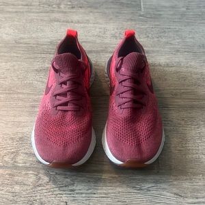 Women’s Nike React Size 7.5